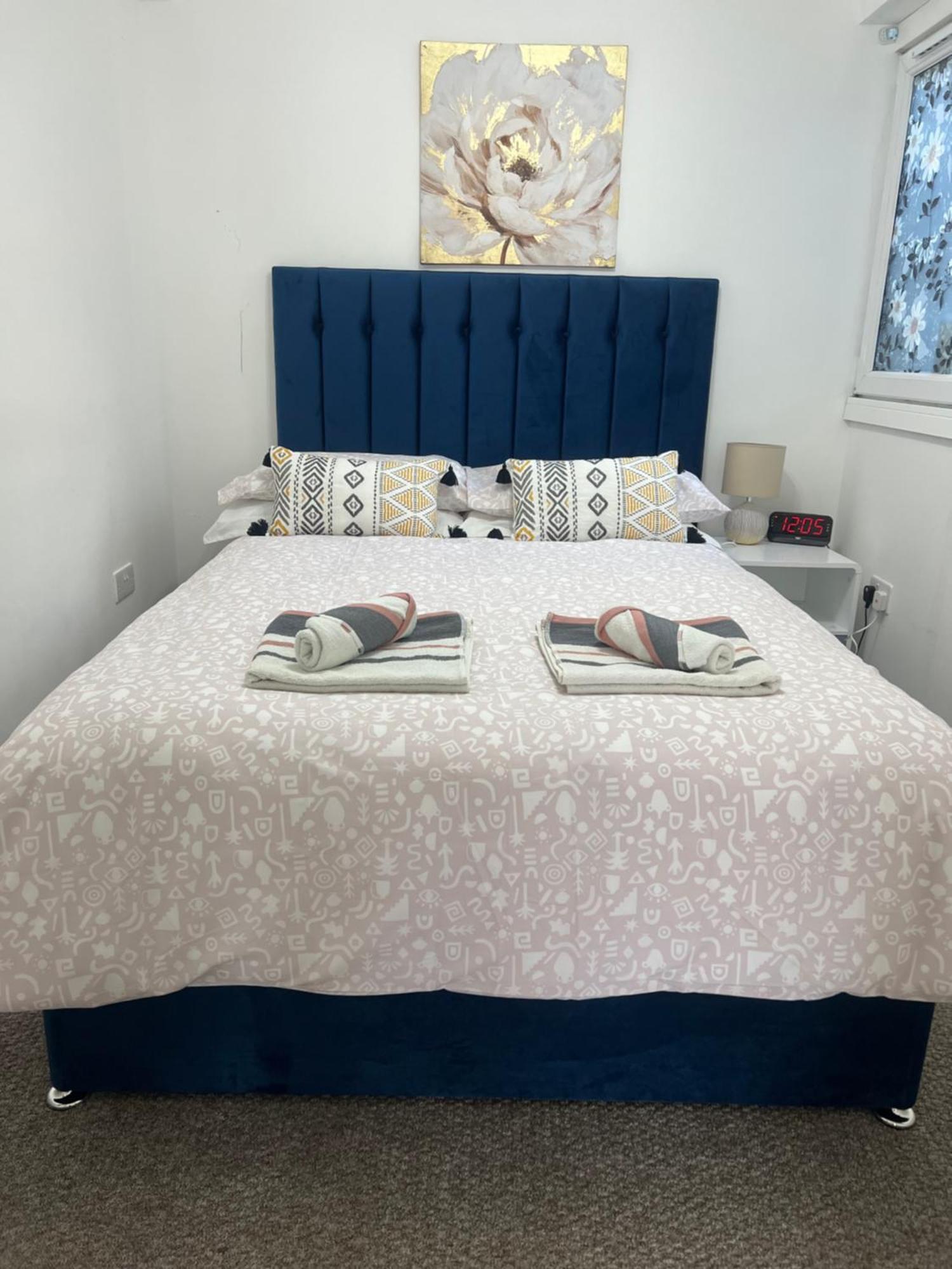 Penlea ~ 1 Bedroom Flat With Harbour View ทาร์เบิร์ต ภายนอก รูปภาพ